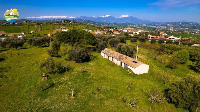 Image No.4-Country House for sale