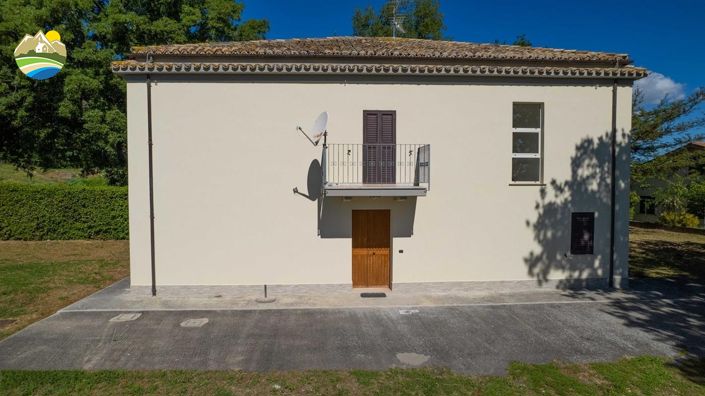 Image No.11-Maison de campagne de 4 chambres à vendre à Cellino Attanasio