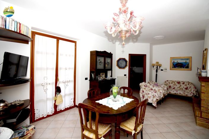 Image No.32-Villa de 3 chambres à vendre à Penne
