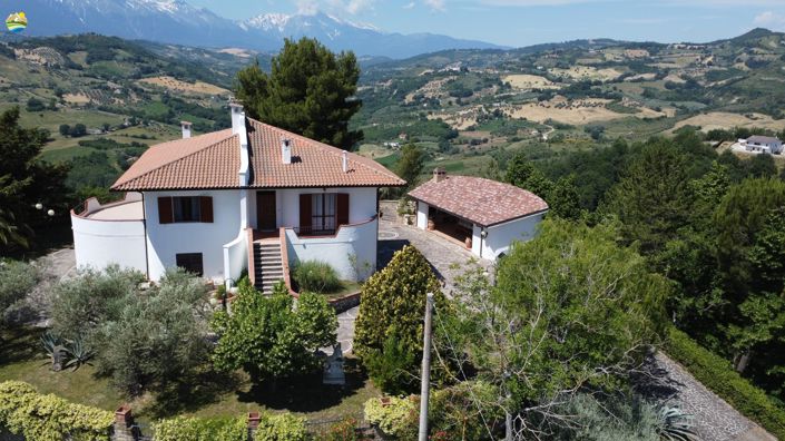 Image No.2-3 Bed Villa for sale