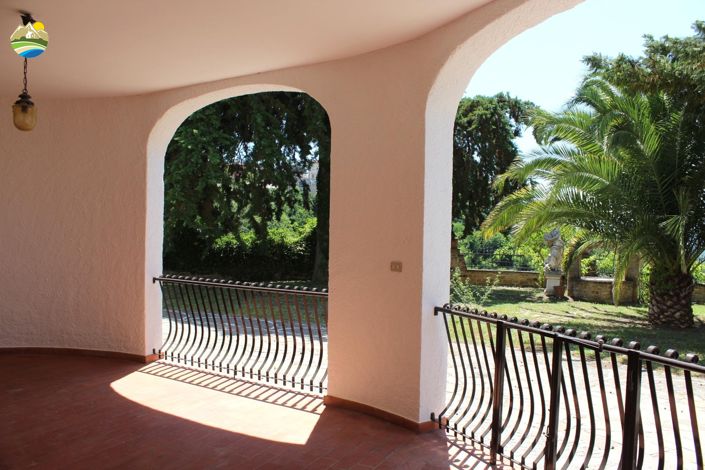 Image No.26-3 Bed Villa for sale
