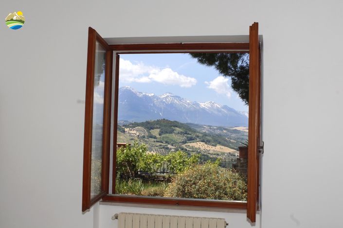 Image No.34-3 Bed Villa for sale