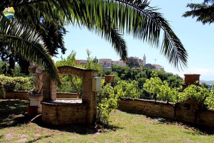 Image No.41-3 Bed Villa for sale