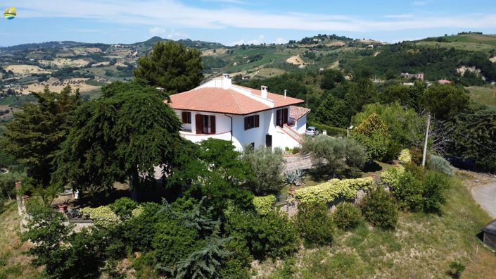 Image No.49-3 Bed Villa for sale