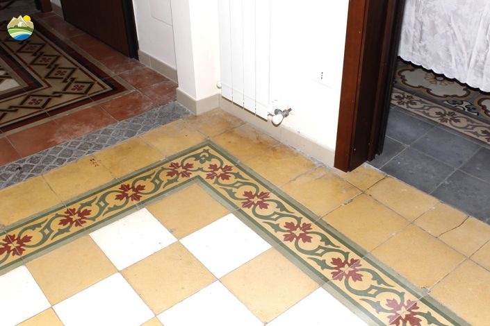 Image No.16-2 Bed Property for sale