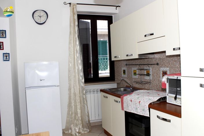 Image No.19-2 Bed Property for sale