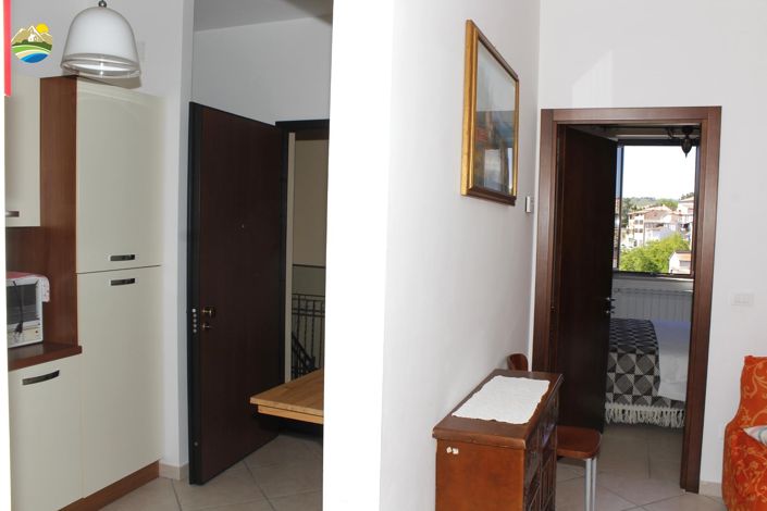 Image No.25-2 Bed Property for sale