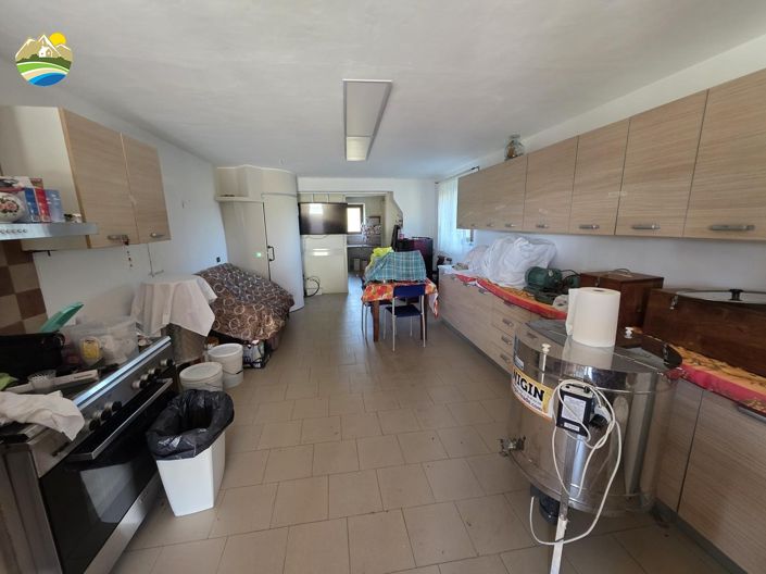 Image No.22-5 Bed Country House for sale