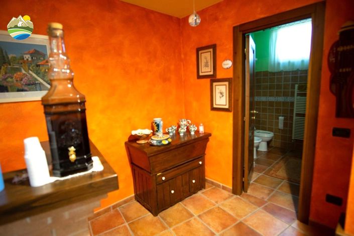 Image No.21-Villa de 4 chambres à vendre à Teramo