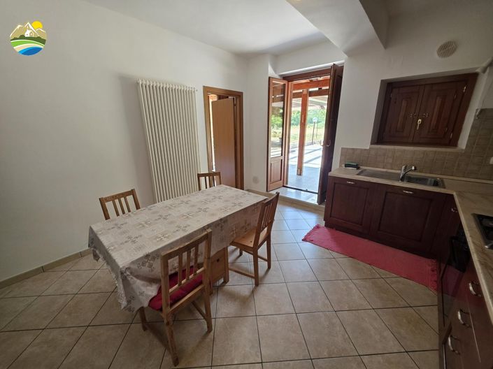 Image No.38-Maison de campagne de 6 chambres à vendre à Pettorano sul Gizio
