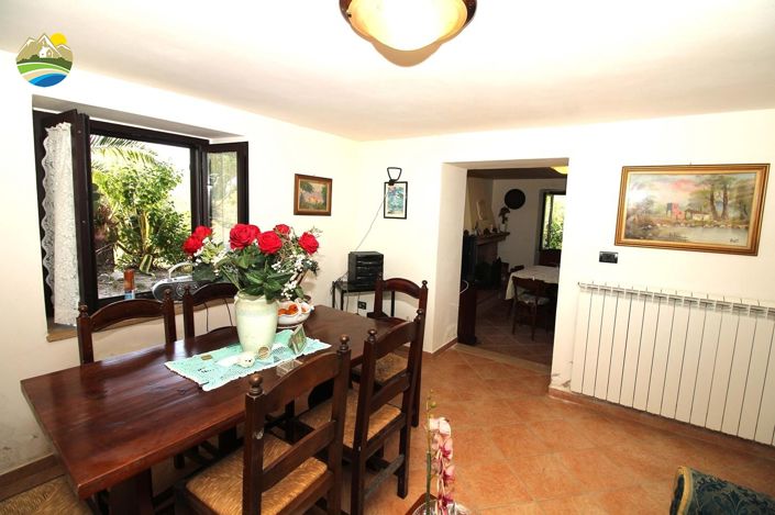 Image No.32-Maison de campagne de 2 chambres à vendre à Bisenti