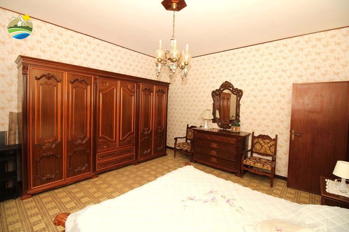 Image No.23-3 Bed Apartment for sale