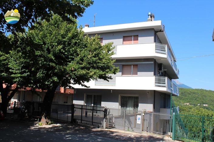 Image No.33-3 Bed Apartment for sale