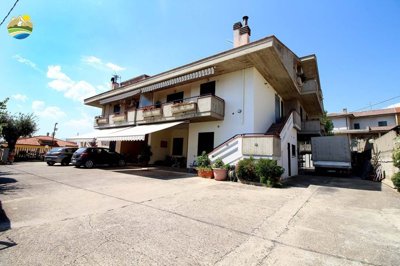 1 - Castilenti, Apartment