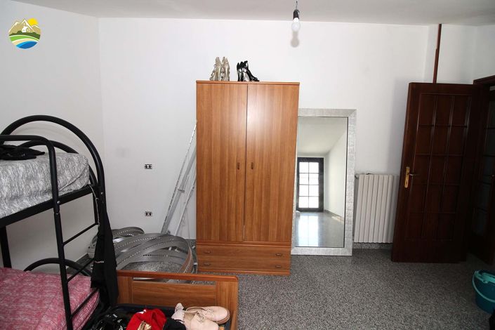 Image No.19-2 Bed Apartment for sale