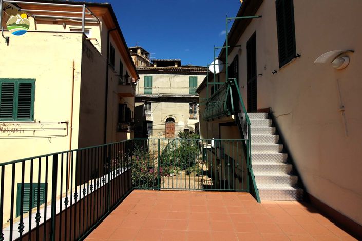 Image No.21-2 Bed Penthouse for sale
