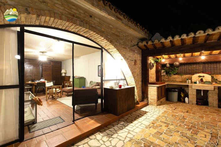 Image No.27-6 Bed Villa for sale
