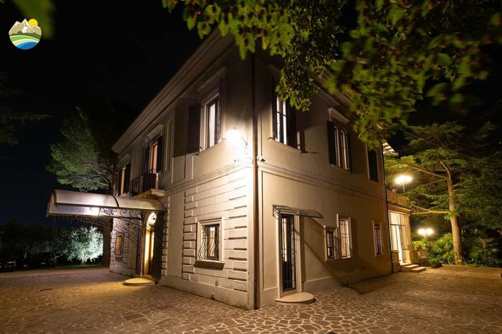 Image No.34-6 Bed Villa for sale