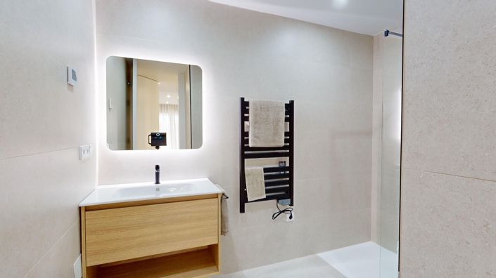 Image No.17-3 Bed Apartment for sale