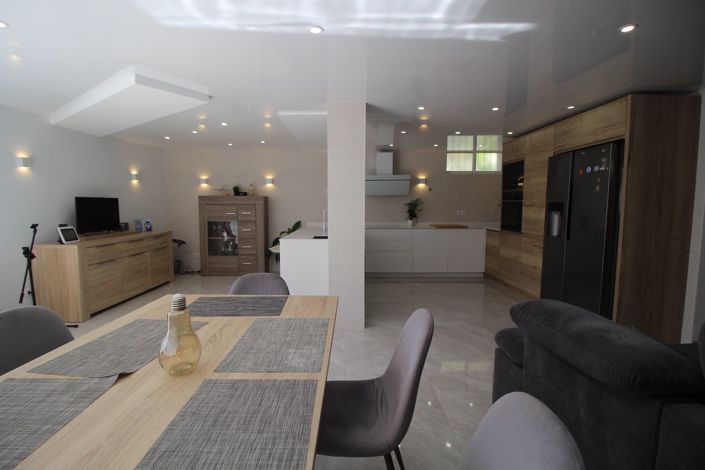 Image No.15-3 Bed Villa for sale