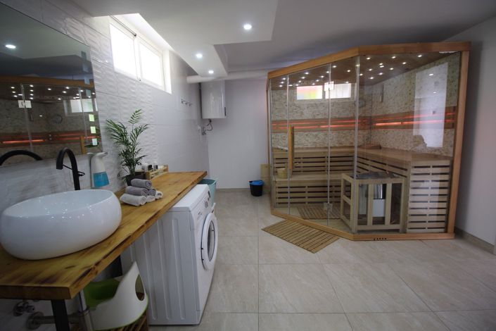 Image No.19-3 Bed Villa for sale