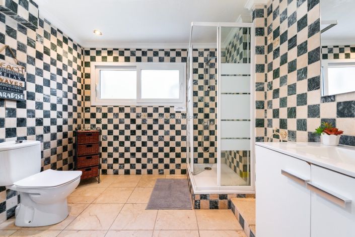 Image No.17-Villa de 8 chambres à vendre à Dehesa de Campoamor