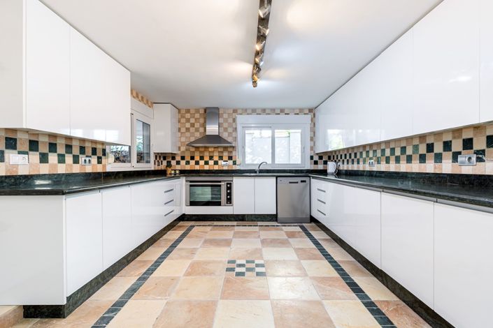 Image No.9-Villa de 8 chambres à vendre à Dehesa de Campoamor