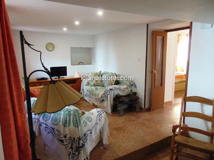 Image No.11-3 Bed Villa for sale