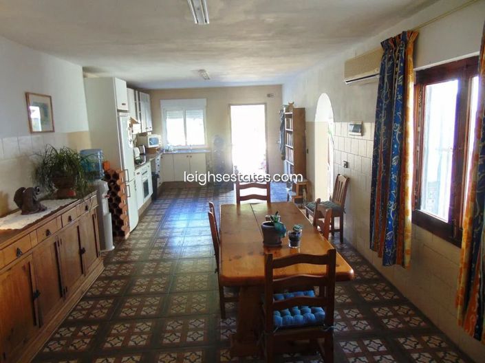 Image No.9-3 Bed Villa for sale