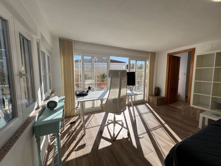 Image No.13-Villa de 4 chambres à vendre à Pinar de Campoverde