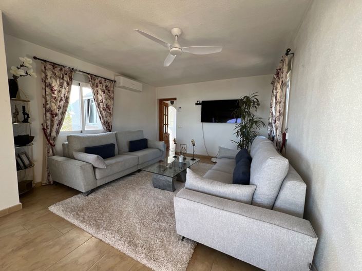 Image No.3-Villa de 4 chambres à vendre à Pinar de Campoverde