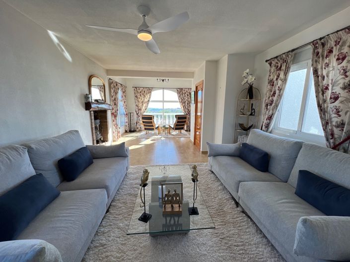 Image No.4-Villa de 4 chambres à vendre à Pinar de Campoverde