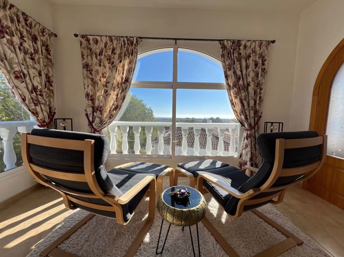 Image No.5-Villa de 4 chambres à vendre à Pinar de Campoverde