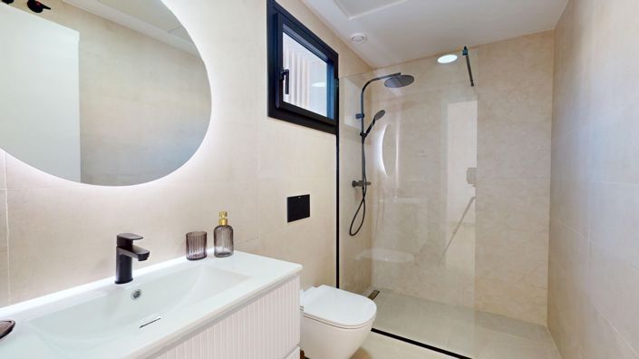 Image No.14-3 Bed Villa for sale