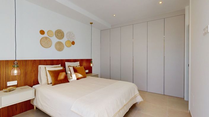 Image No.8-3 Bed Villa for sale