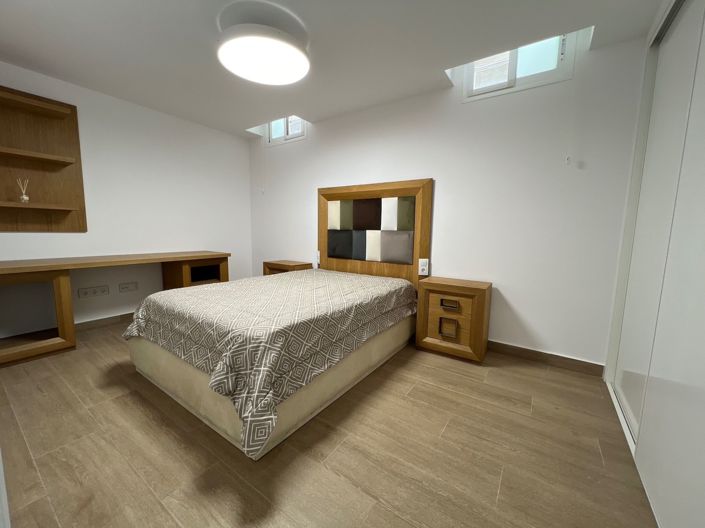 Image No.39-5 Bed Villa for sale