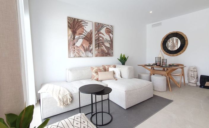 Image No.3-3 Bed Townhouse for sale