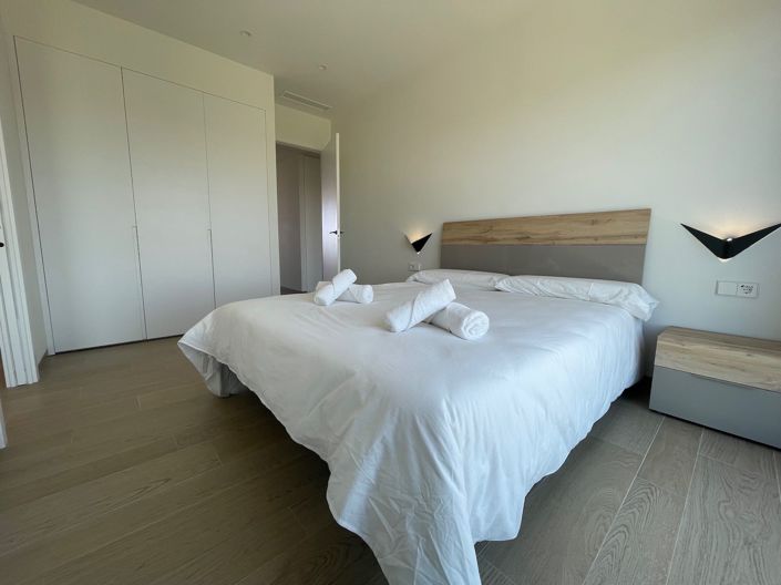 Image No.16-2 Bed Apartment for sale