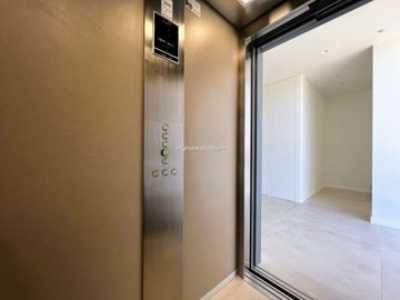 210269afeaeccc7e2881185421