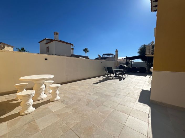 Image No.13-3 Bed Villa for sale