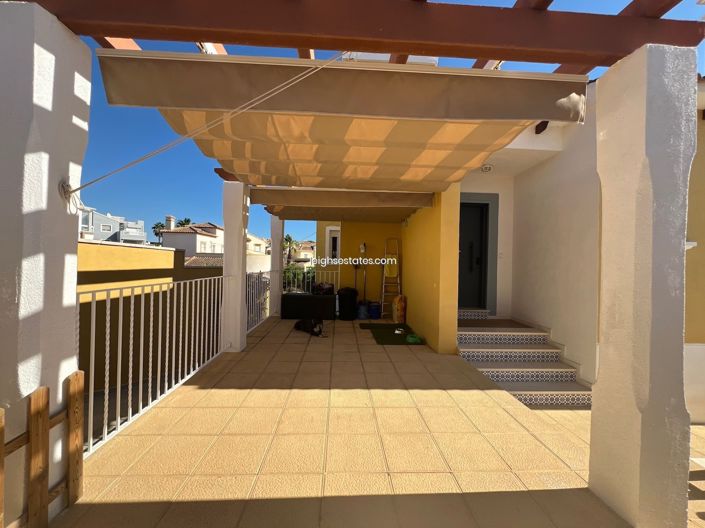 Image No.2-Villa de 3 chambres à vendre à Villamartin