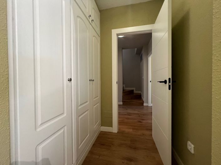 Image No.21-3 Bed Villa for sale