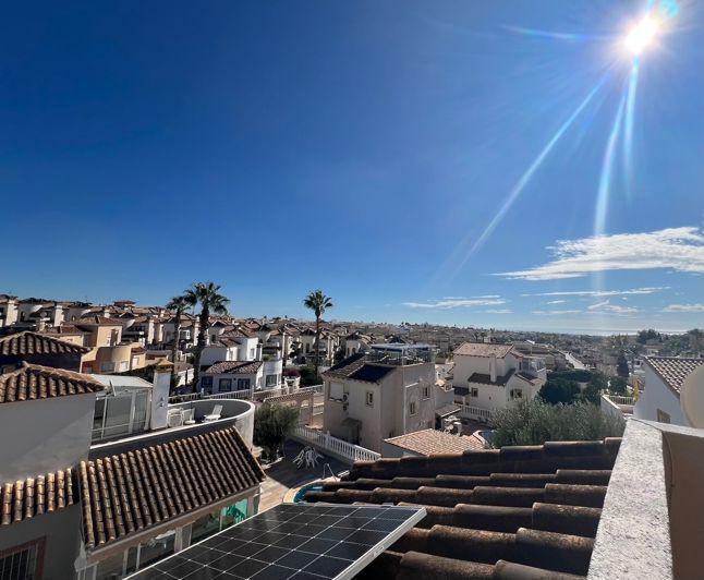 Image No.27-3 Bed Villa for sale