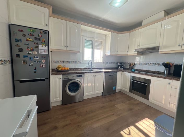 Image No.4-3 Bed Villa for sale