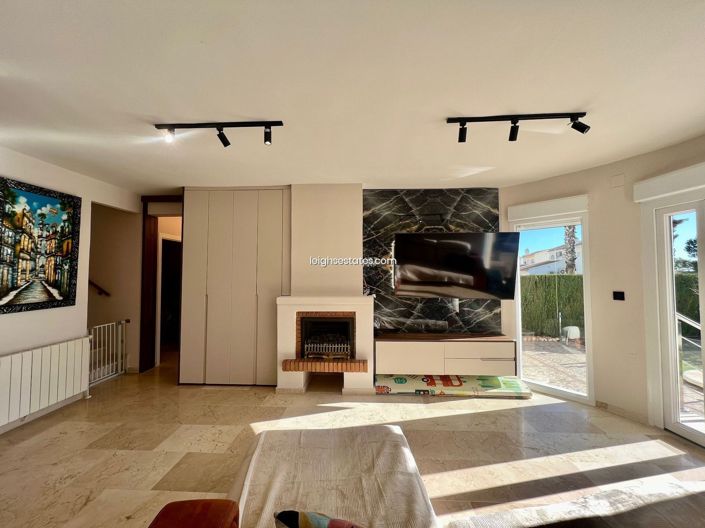 Image No.10-Villa de 4 chambres à vendre à Villamartin