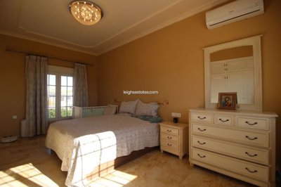 167069afea2b0e8ce555337320