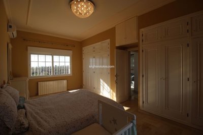 167269afea2b9957e020127373