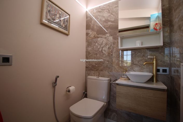 Image No.24-Villa de 4 chambres à vendre à Villamartin