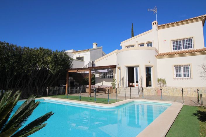 Image No.29-Villa de 4 chambres à vendre à Villamartin