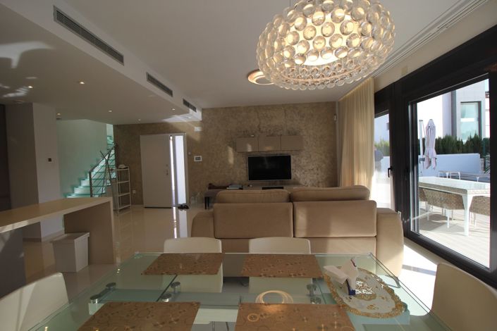 Image No.7-Villa de 4 chambres à vendre à Dehesa de Campoamor